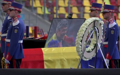 Moment RUȘINOS la FCSB – Oțelul: Ce s-a întâmplat în timpul reculegerii pentru Mircea Lucescu?