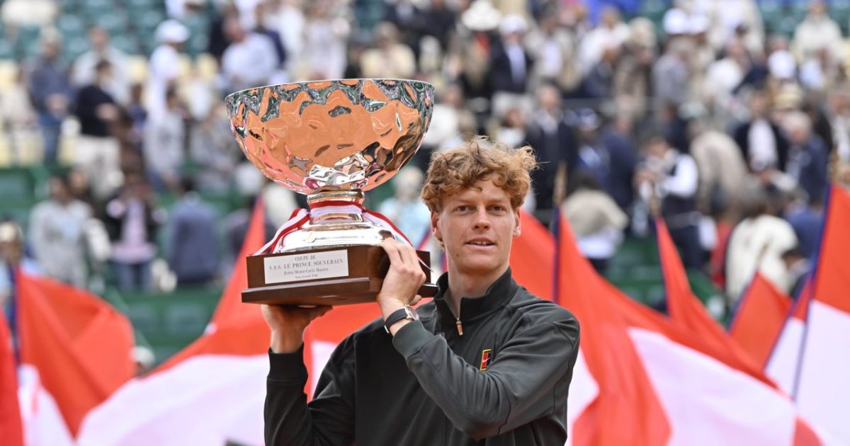 Sinner, impecabil la Monte Carlo: Îl învinge pe Alcaraz și e nr. 1 mondial