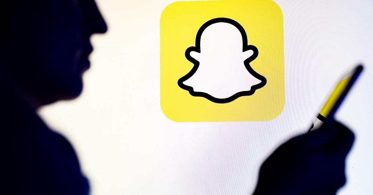 Snapchat concediază masiv: AI înlocuiește angajații, un sfert afară