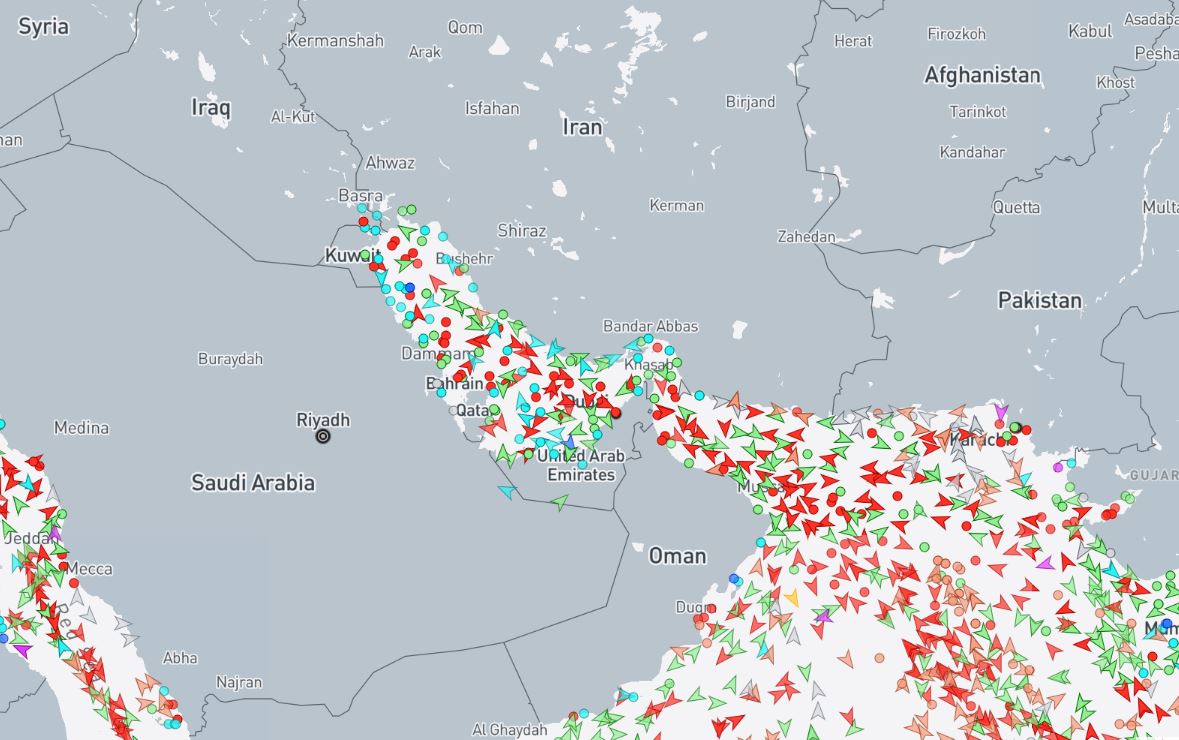 SUA și Iran au convenit o încetare a focului de două săptămâni, cu condiția redeschiderii imediate a Strâmtorii Ormuz, o cale navigabilă vitală pentru comerțul global cu petrol