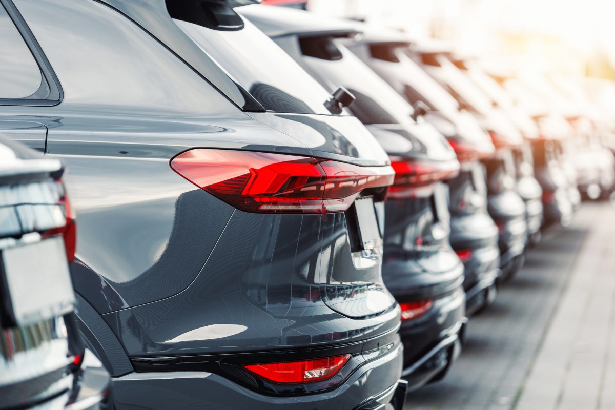 Piața auto din România: SUV-urile urcă, electricele accelerează puternic (Autovit)