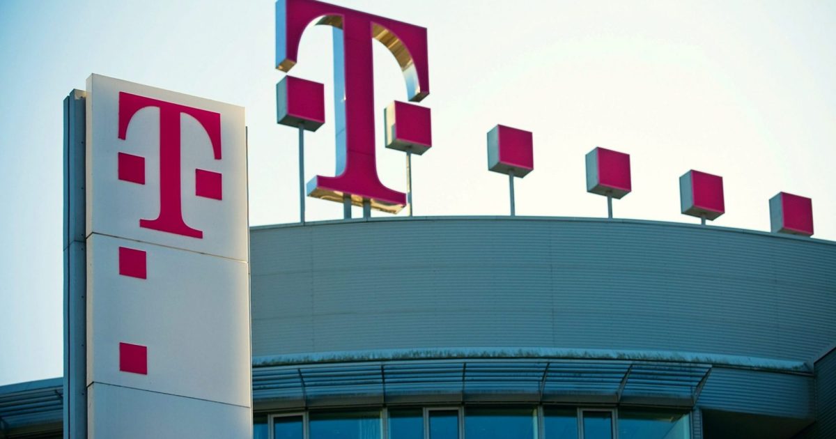 Ultima ofertă Telekom: Arena IT, înainte de dispariție
