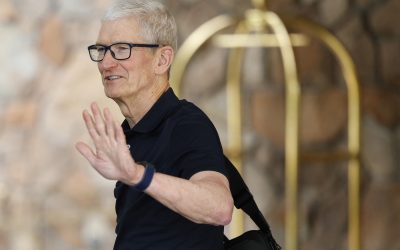Tim Cook, OUT! John Ternus, noul CEO Apple din septembrie