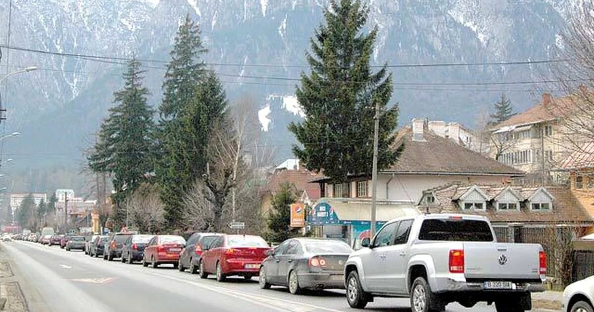 Blocaj total pe DN1: Coloane de mașini, aglomerație și pe A1, A3!