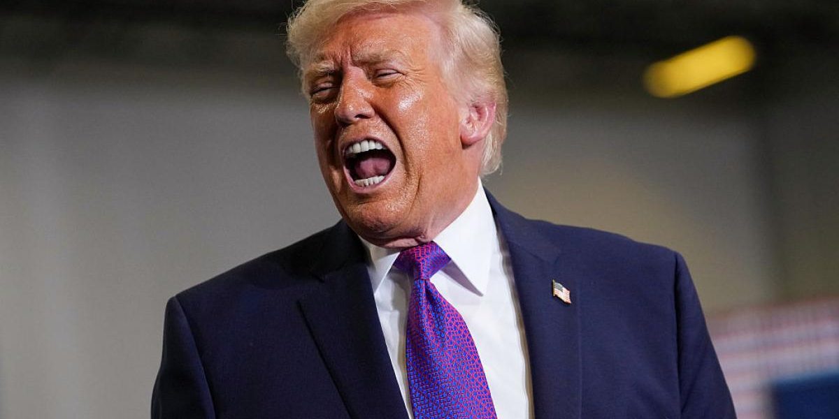 trump-a-intrat-in-mod-de-panica-dupa-doborarea-avioanelor-de-vanatoare-americane-sustine-un-fost-con.webp - NewsFactor