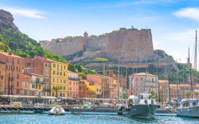 Turiștii, blocați în Corsica: Proteste pentru motorină închid porturile