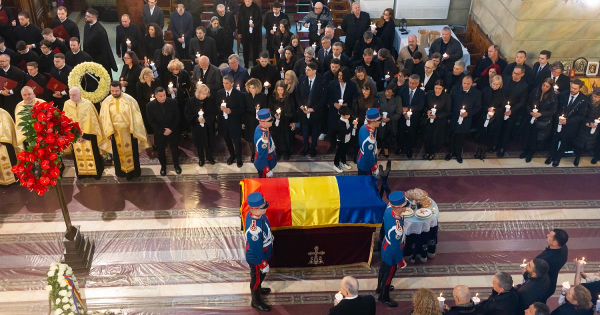 Marica, mesaj emoționant pentru Lucescu: „Nea Mircea”, omagiat la plecare