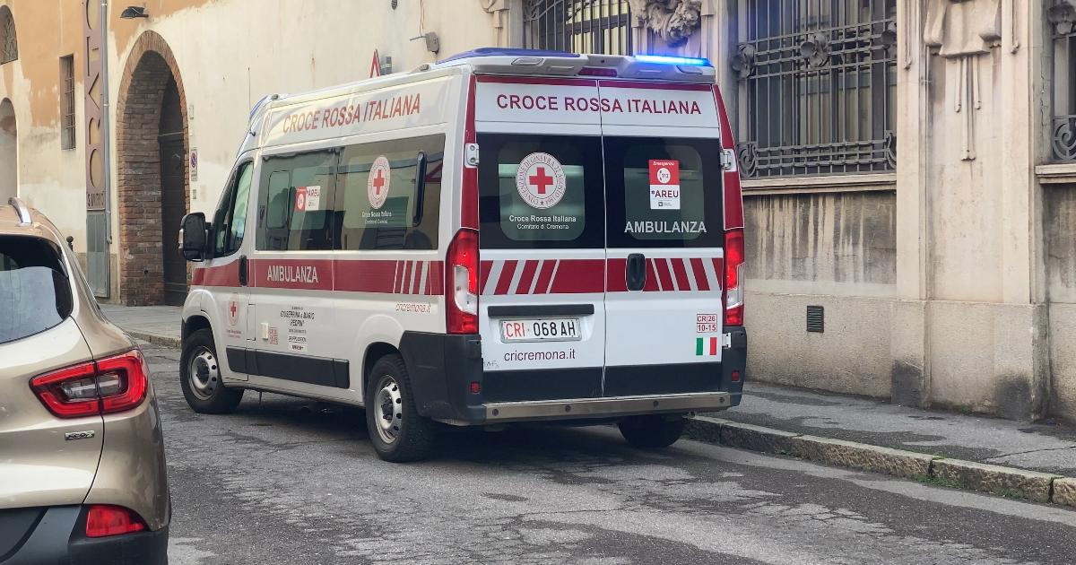 Șofer de ambulanță arestat în Italia: Ucidea bătrâni cu „bula de aer”