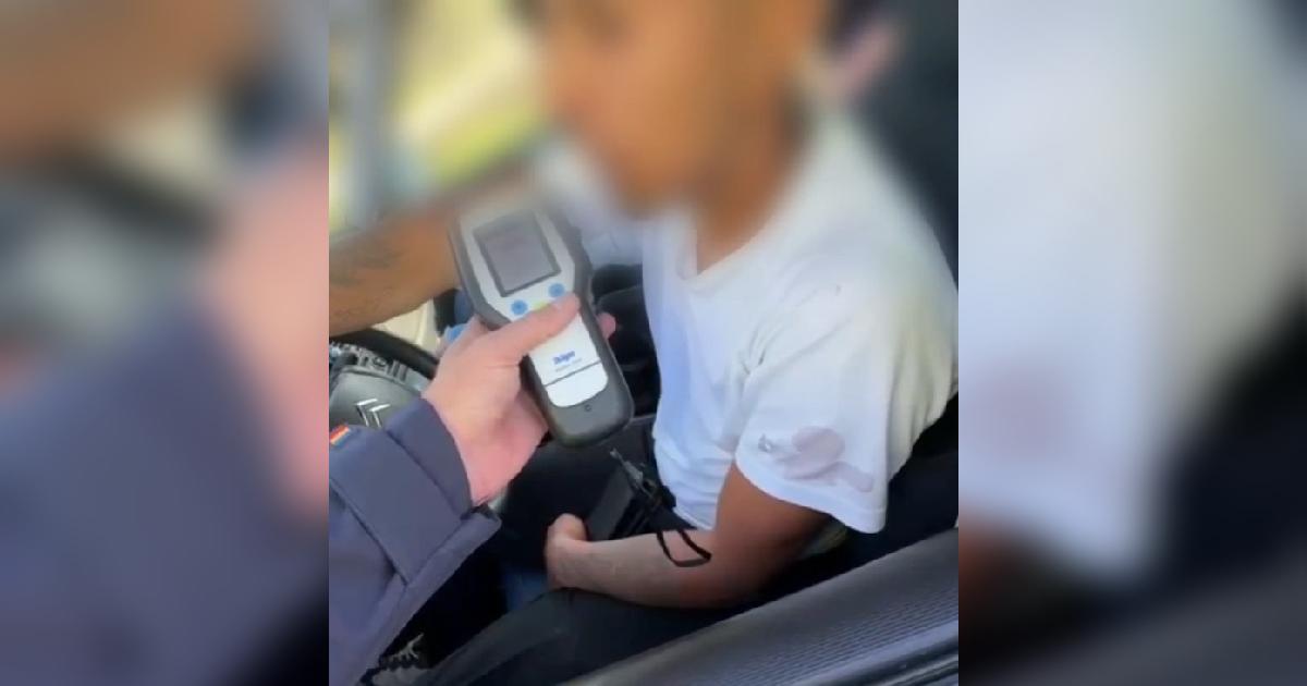 Șofer începător din Brașov, prins beat mort: „O sticlă de whisky și beri”