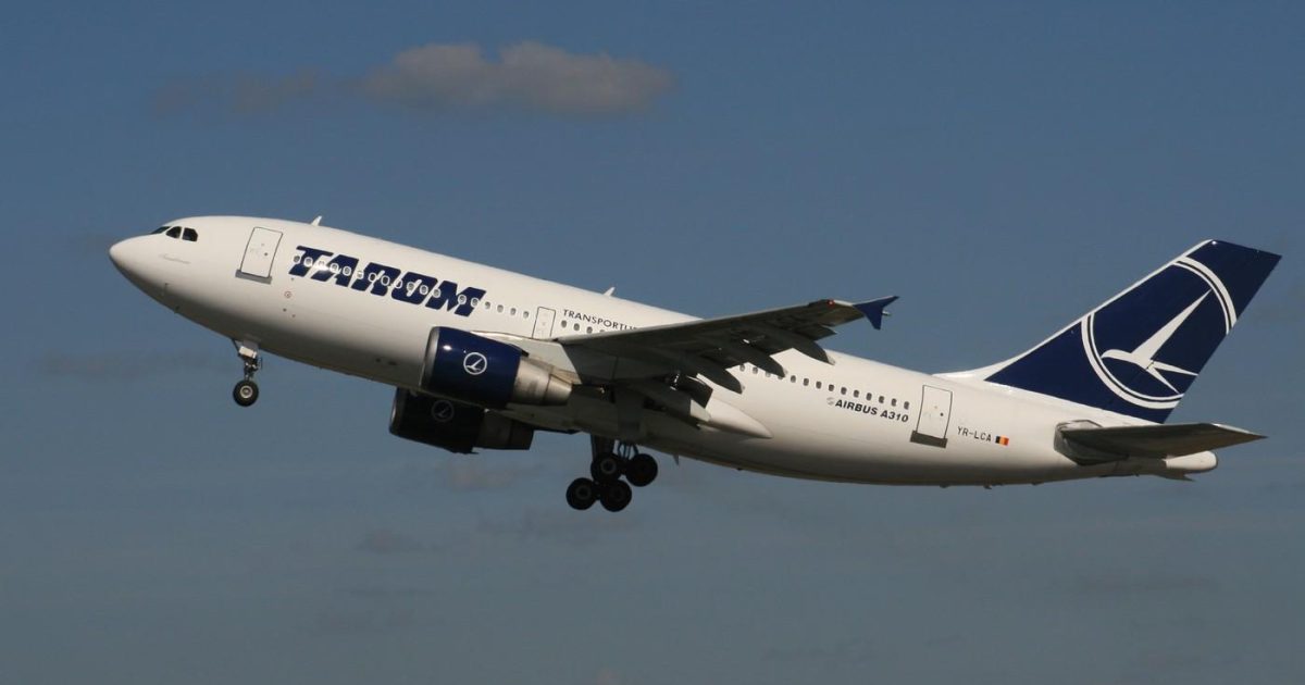 Cezar Osiceanu, copilot Tarom, suspendat după incident. Acuzații grave