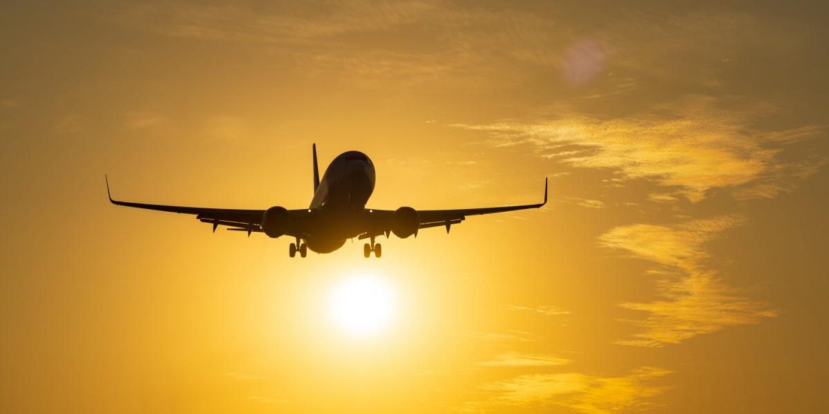 Avion din budapesta, ratare la aterizare în târgu mureș: Cod galben de vânt