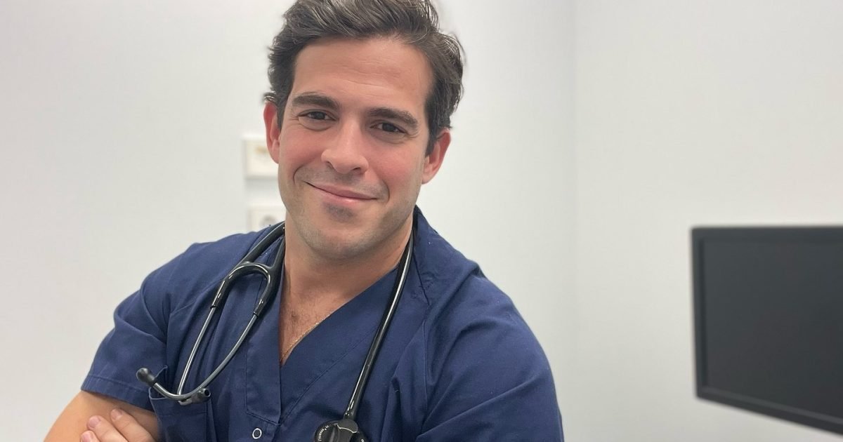 Un cardiolog dezvăluie ce fructe sunt bune de mâncat seara