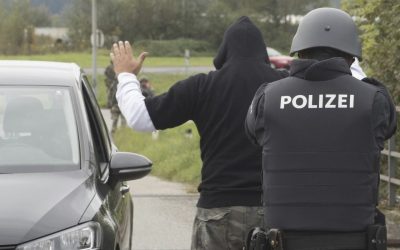 Șofer uimit: Cum a condus kilometri, spre uimirea polițiștilor