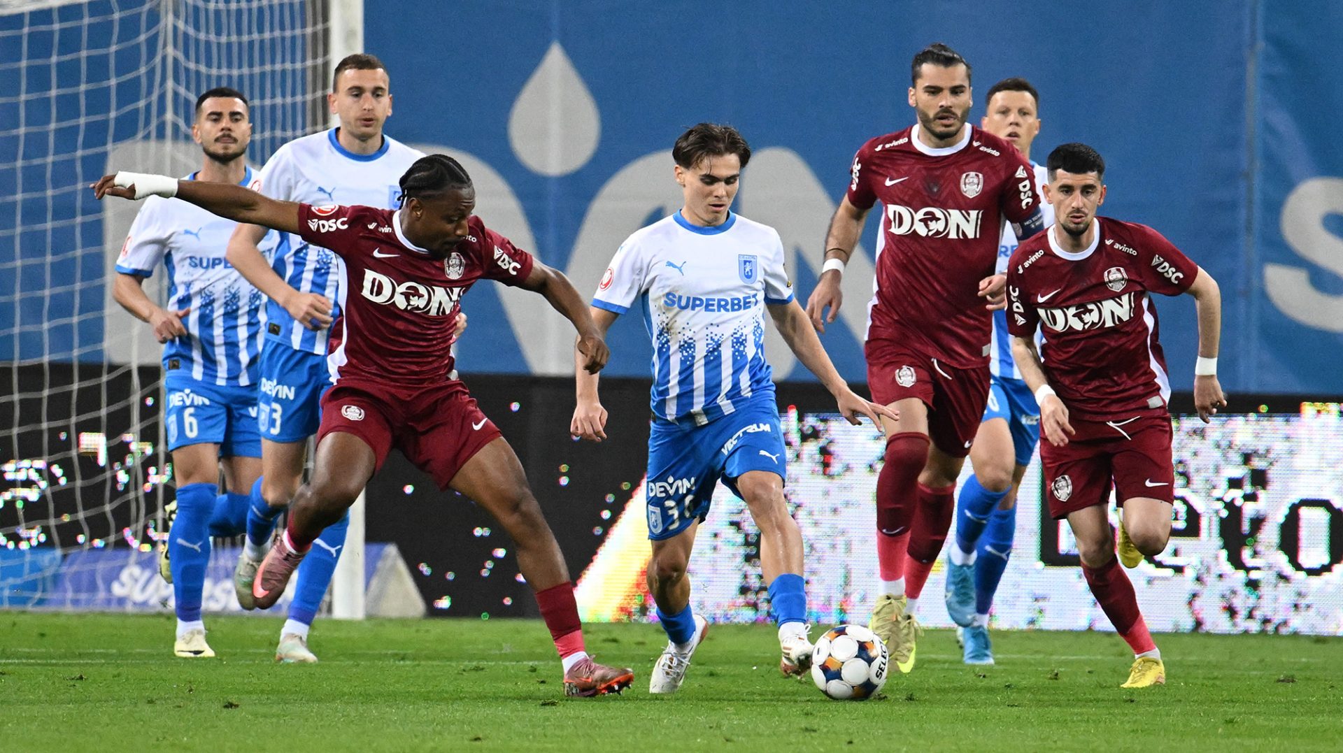 Universitatea craiova – CFR Cluj, duel capital în play-off-ul superligii: Live text de la 20:30