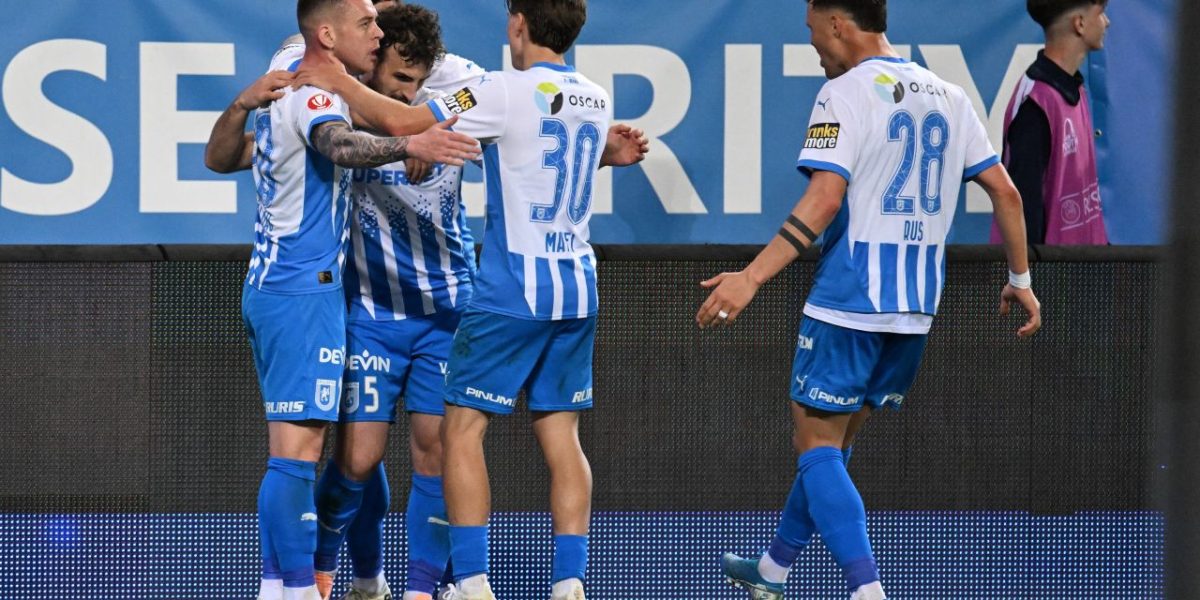 Universitatea Craiova dă foc superligii: CFR Cluj, învinsă categoric