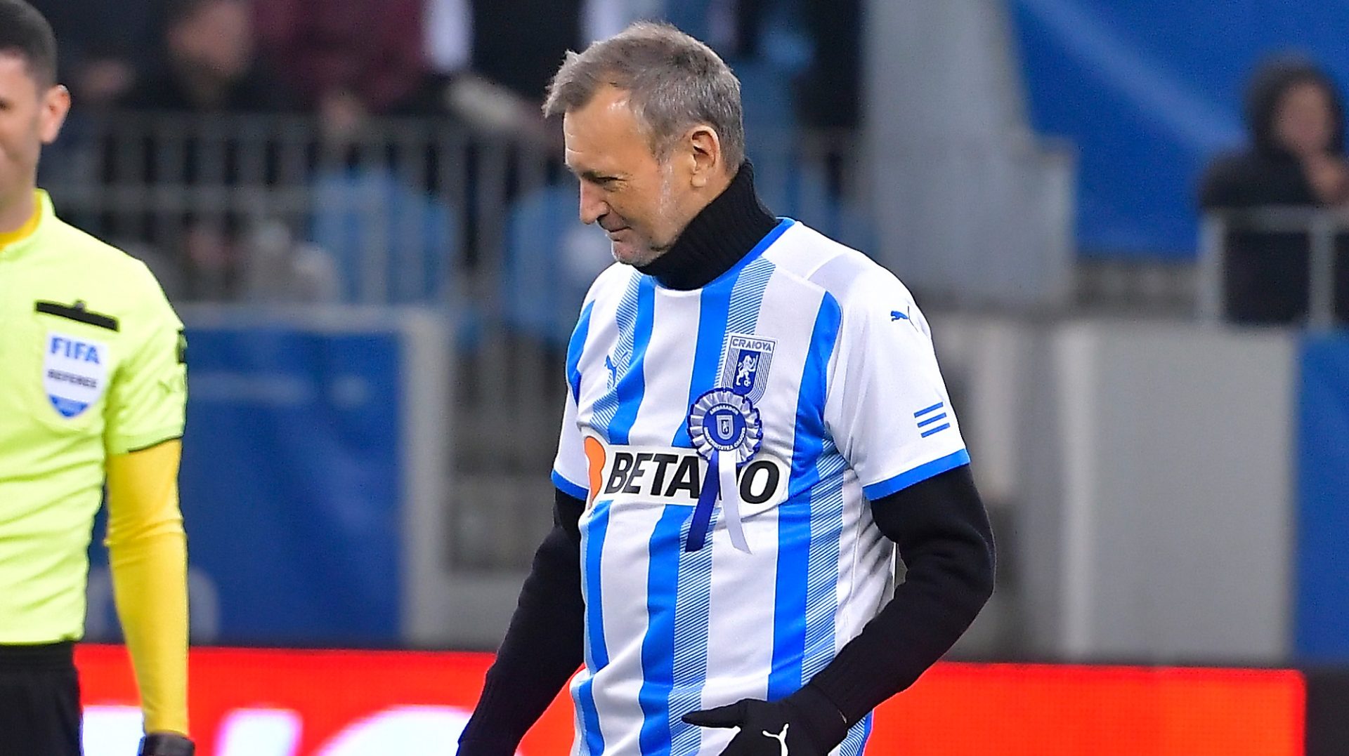 Gică Craioveanu vrea să-l transfere pe Screciu în Spania Fostul mare atacant al Universității Craiova, Gică Craioveanu, visează la un transfer spectaculos pentru fotbalistul oltean Vladimir Screciu