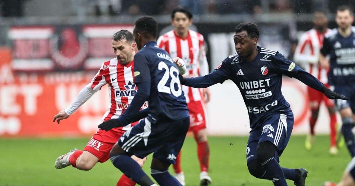 UTA Arad – FC Botoșani: Scandal la start! Un jucător „fantomă” pe teren