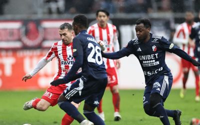 UTA Arad – FC Botoșani: Scandal la start! Un jucător „fantomă” pe teren