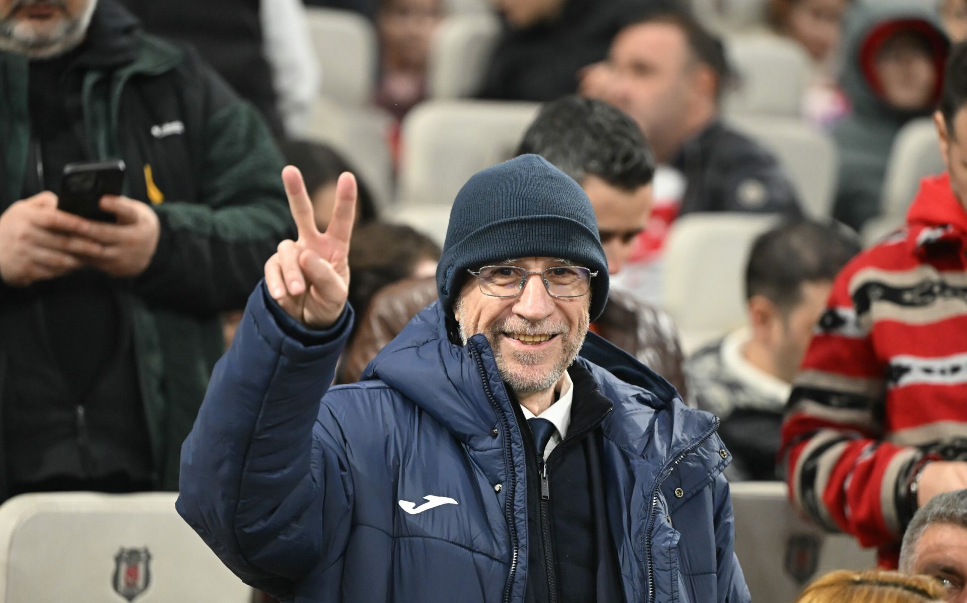 Argăseală, poezie emoționantă pentru Mircea Lucescu