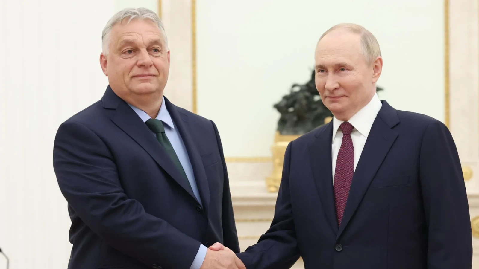 Orban, „pact” cu Rusia, înaintea alegerilor: Ungaria joacă dublu?