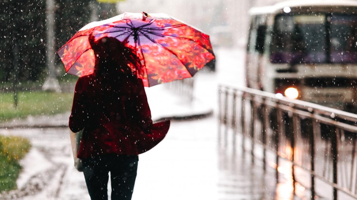 Vreme rea de paște: Temperaturi cu minus 10 grade, ploi și ninsori la munte
