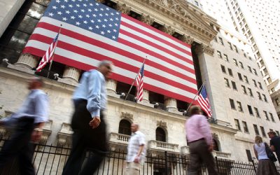 Bogații au vrut să scoată peste 20 de miliarde $ din fonduri