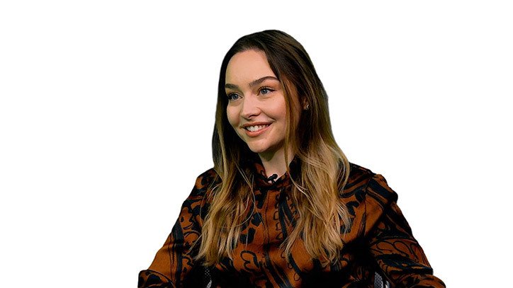 Roxana Chirițoiu, o tânără din Mangalia, a împărtășit experiența sa în Parlamentul European și viziunea asupra viitorului, în cadrul unei emisiuni dedicate educației financiare