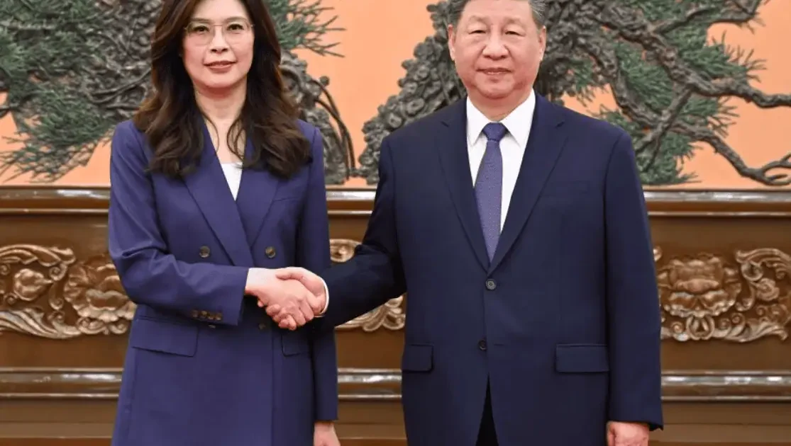Xi Jinping avertizează Taiwanul: China nu va tolera independența Președintele Chinei, Xi Jinping, a reafirmat vineri poziția fermă a țării sale cu privire la Taiwan, susținând că Beijingul nu va tolera sub nicio formă independența insulei