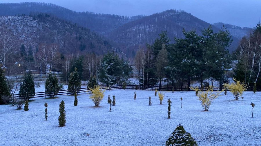 Ninsori de Paște în munții din județul Bihor: Cum va fi vremea?