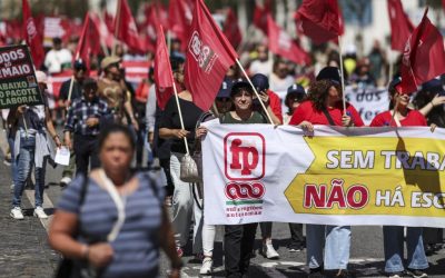 Muncitorii din Portugalia, furioși la Lisabona: “Ne fură viitorul copiilor”