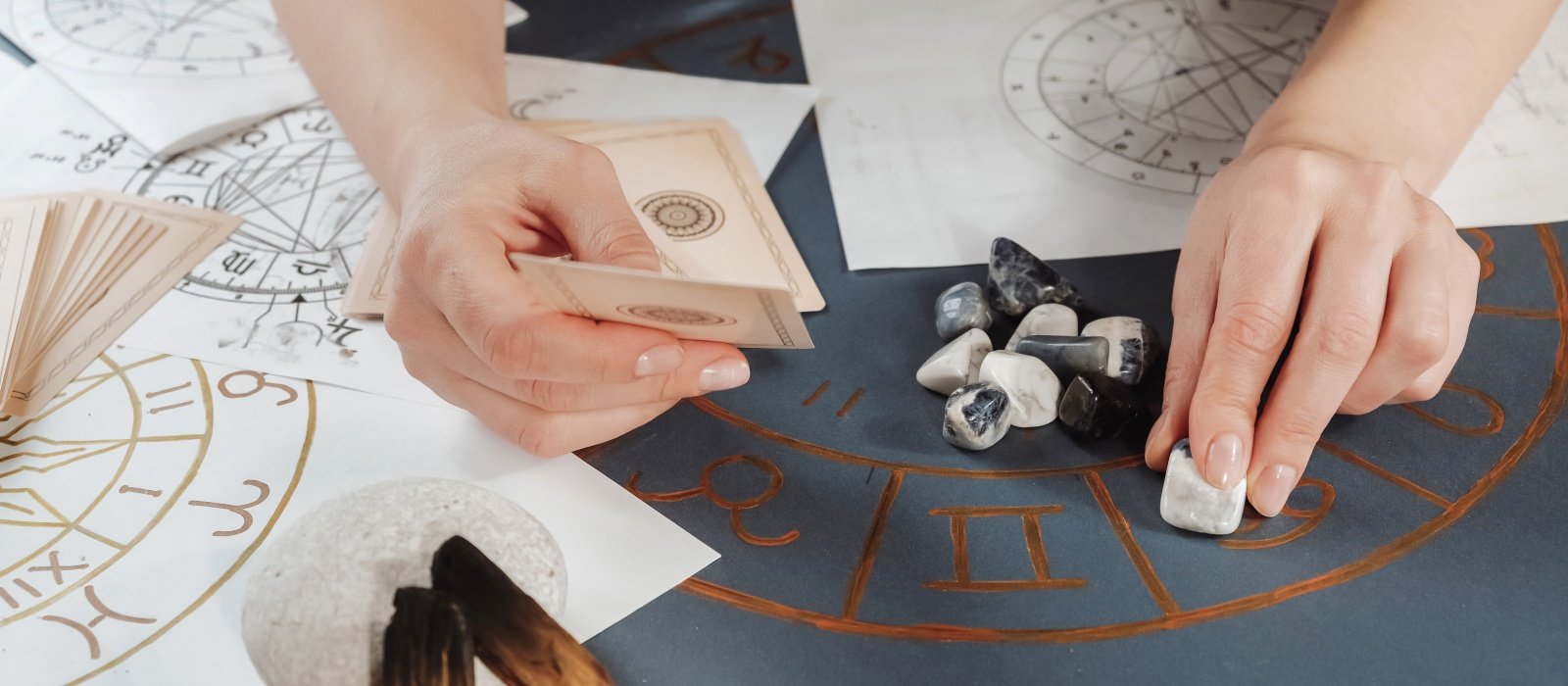 O nouă etapă astrologică, cu transformări majore pentru zodii, se profilează în perioada 8-15 aprilie Perioada 8-15 aprilie vine cu o încărcătură energetică aparte, promițând schimbări semnificative pentru toate semnele zodiacale
