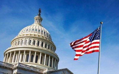 Trump renunță la noua regulă privind rezidența permanentă