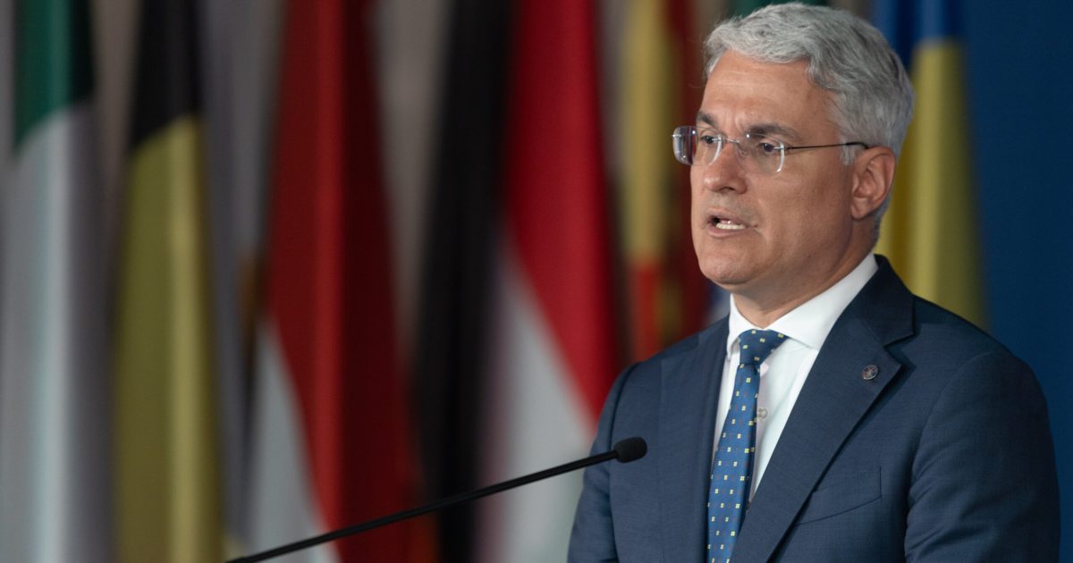 Proiectul, evaluat după grile și coeficienți: Cum va fi afectată administrația publică?