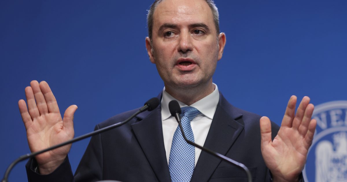 Angajări, spor
