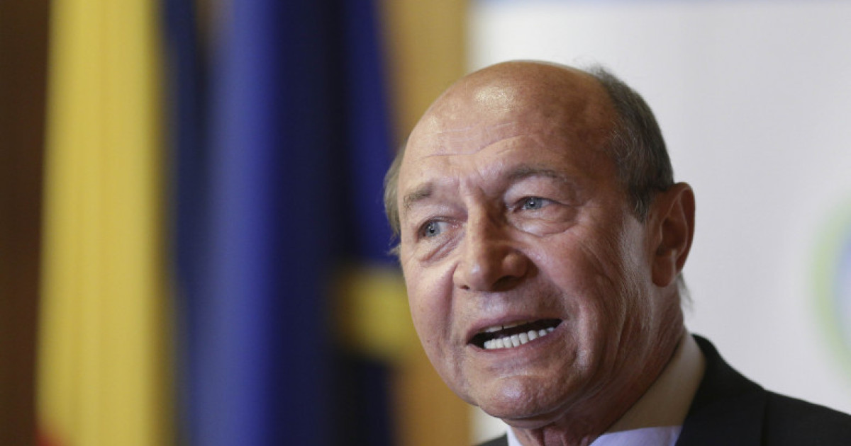 Traian Băsescu: „Avem doi iresponsabili. Primul a fost Grindeanu, iar al doilea este PNL, care pentru un om blochează țara”