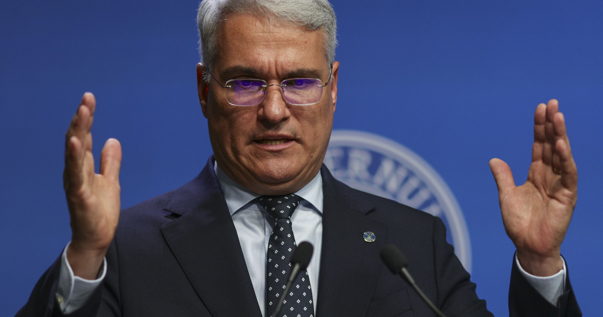 Pîslaru, despre salarii: N-am umblat la veniturile demnitarilor, e treaba altora