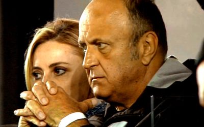 Șucu, furios: „Luați-o voi! Spălați-vă pe cap cu ea!”