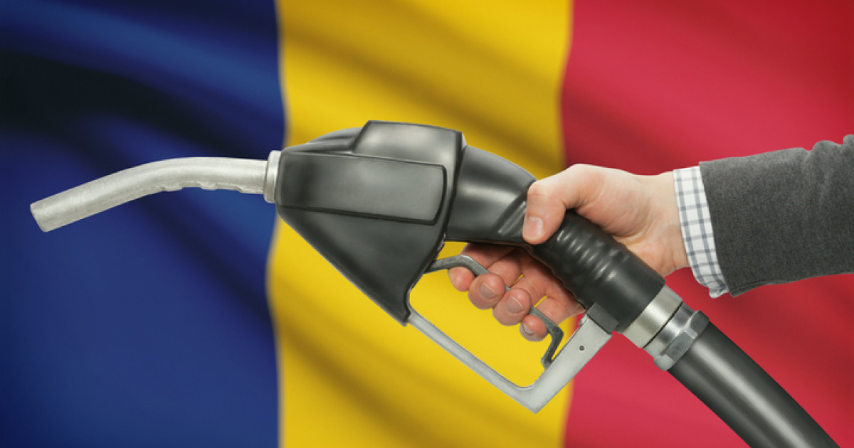 Benzina și motorina, prețuri MARI și joi: Cât plătești la pompă