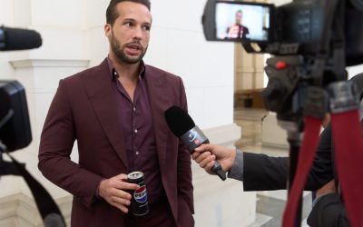 Fake news de proporții: TRISTAN TATE acuză Ucraina de atac la România