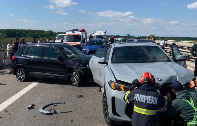 Accident în lanț pe A3: Trafic blocat spre București, o persoană rănită
