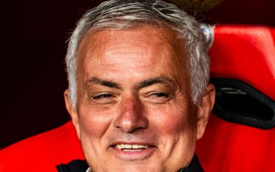 Mourinho, contractul pe masă: Ce ofertă fabuloasă așteaptă antrenorul