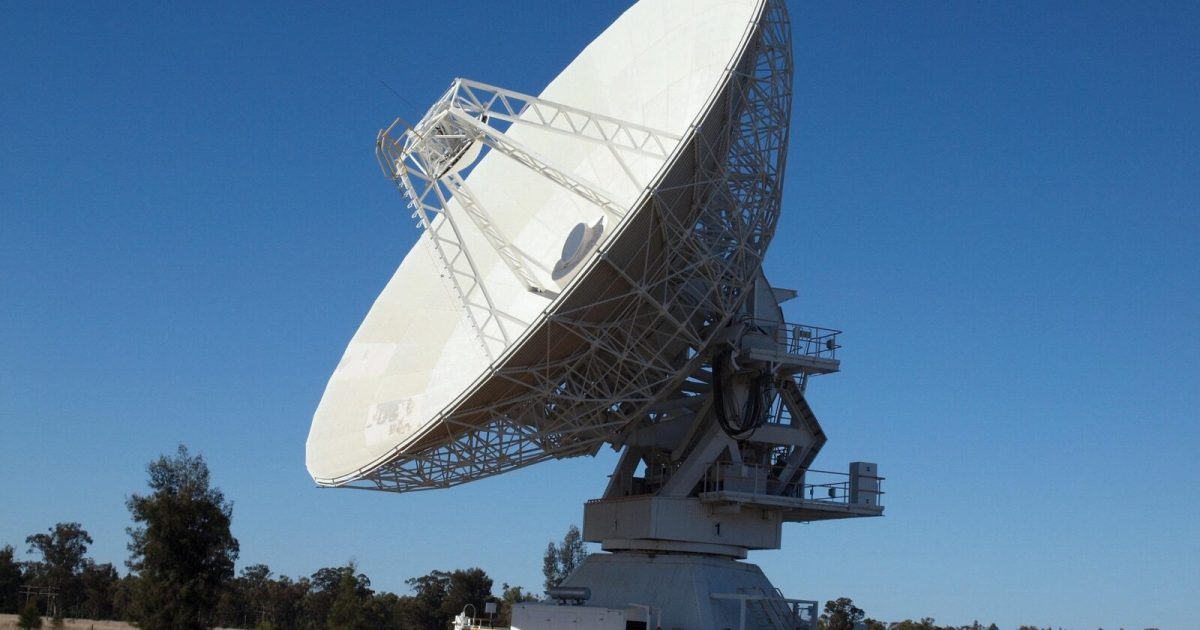 Webb, ULUITOARE descoperire: O structură stranie în centrul unei galaxii