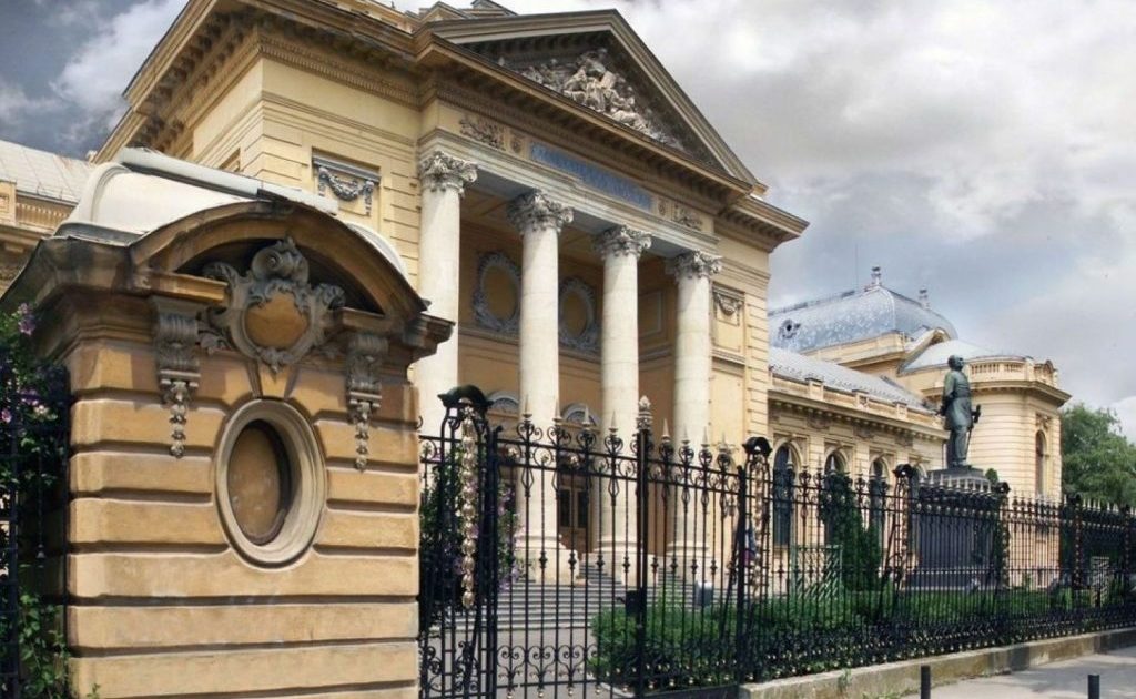 UMF „Carol Davila”, lider în medicină, locul 2 în topul universităților din România