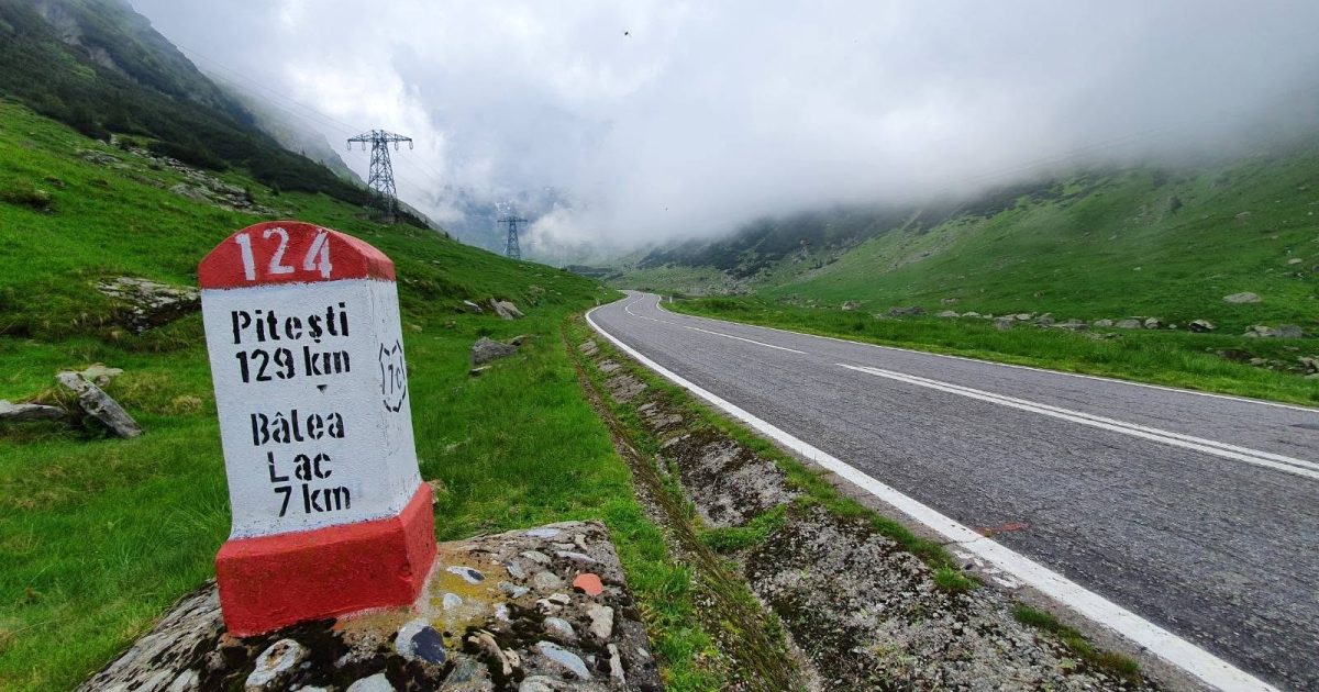 Transfăgărășanul, redeschis cu orar limitat