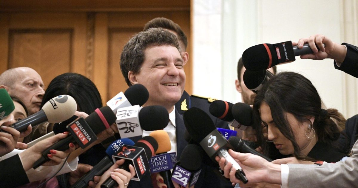 Nicușor Dan, masă ocultă cu PNL, PSD, SPP înaintea Consiliului European