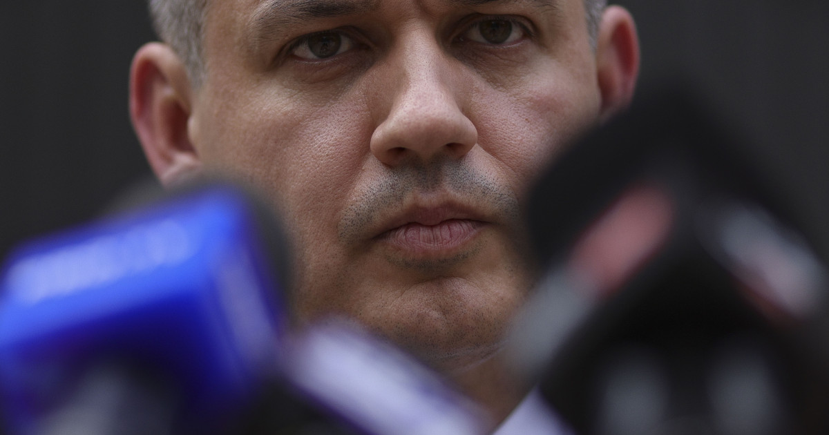 Tomac, discuții la vârf. Neagă plecarea din Parlament