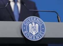 Românii REFUZĂ premierul independent: Câți vor anticipate