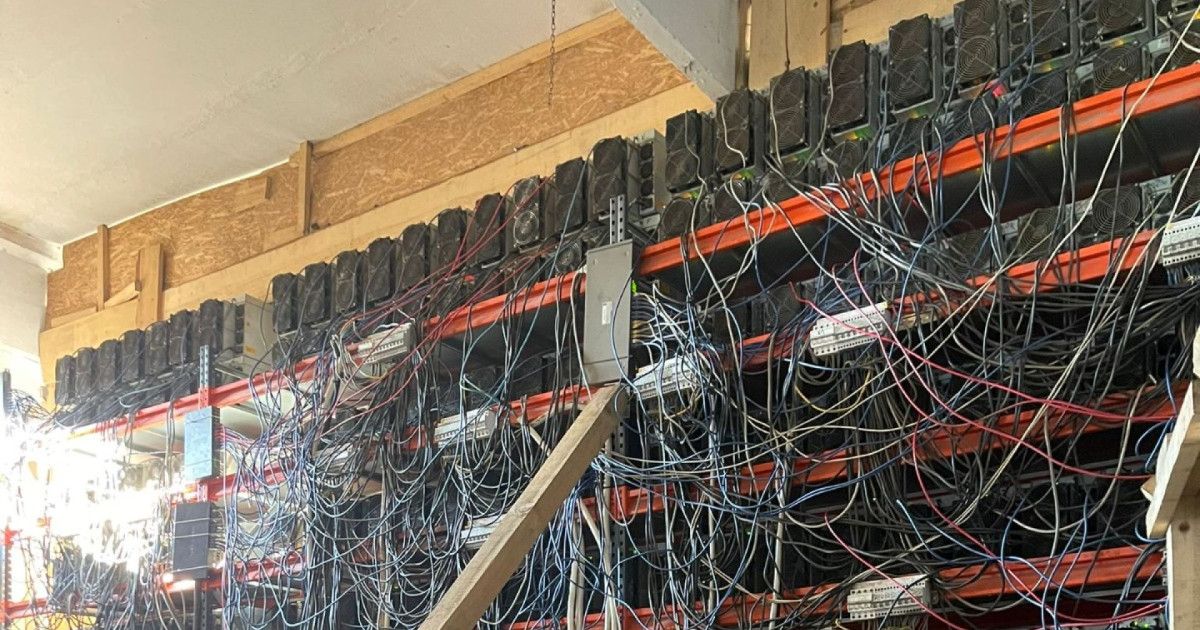 Fermă cripto clandestină, prinsă în acțiune: Ce a dezvăluit afacerea evaziștilor