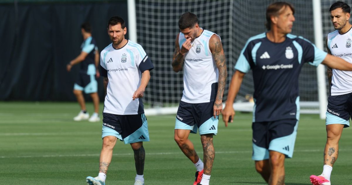 Argentina lui Messi vs Algeria: Duel de la 04:00