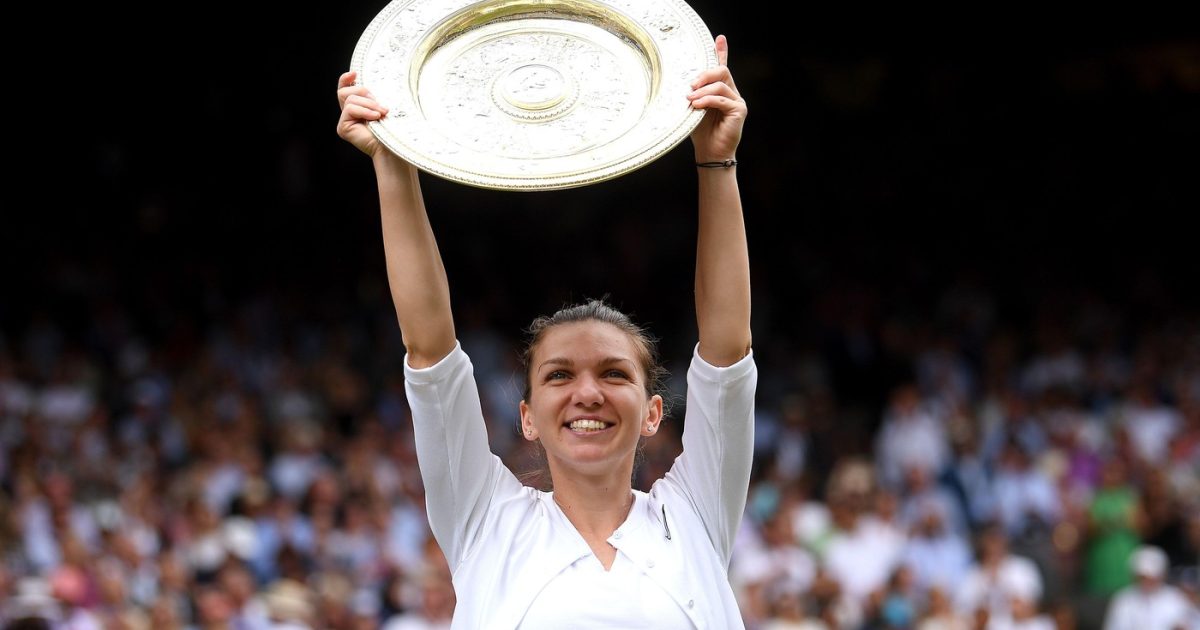 Halep, aplaudată la scenă deschisă la Cluj, în ultimul serviciu